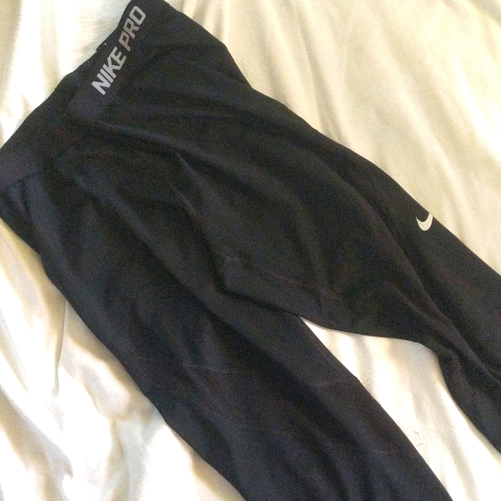 Nike Pro yoga capri